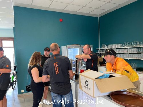 f09b88d5-2fd5-490c-a8c8-4341325268ba