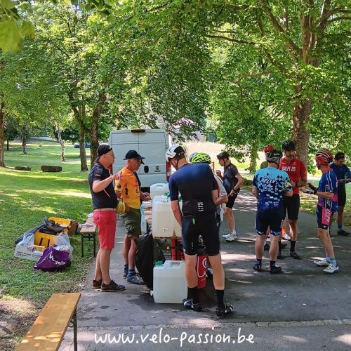 fb89f88f-978c-4fee-a15f-15244d5b2112